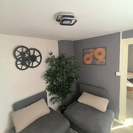 Small Townhouse *