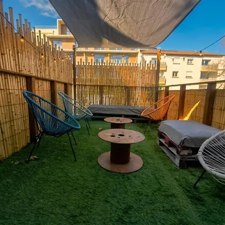 Small Townhouse Ferienhaus *